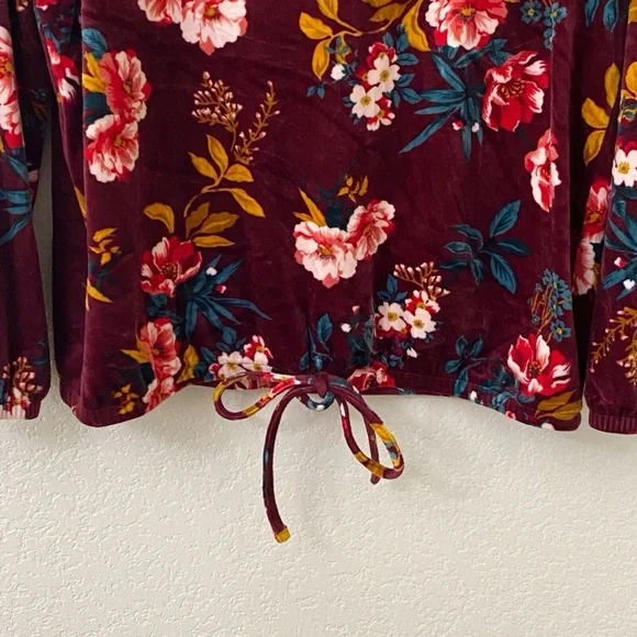LOFT Velour Velvet Top Size Small Burgundy Floral Long Sleeves - Picture 3 of 5